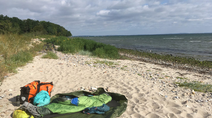 draussen schlafen an der Ostsee in Schleswig-Holstein © Dagmar Falk einfach wandern.de